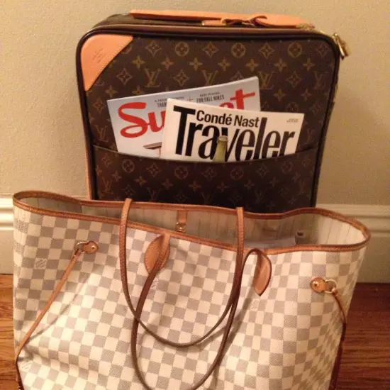 What's in my TRAVEL Bag? LOUIS VUITTON Neverfull GM *essentials* 