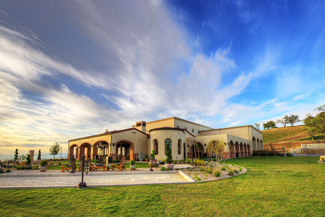 Top 10 Paso Robles Wineries Heading